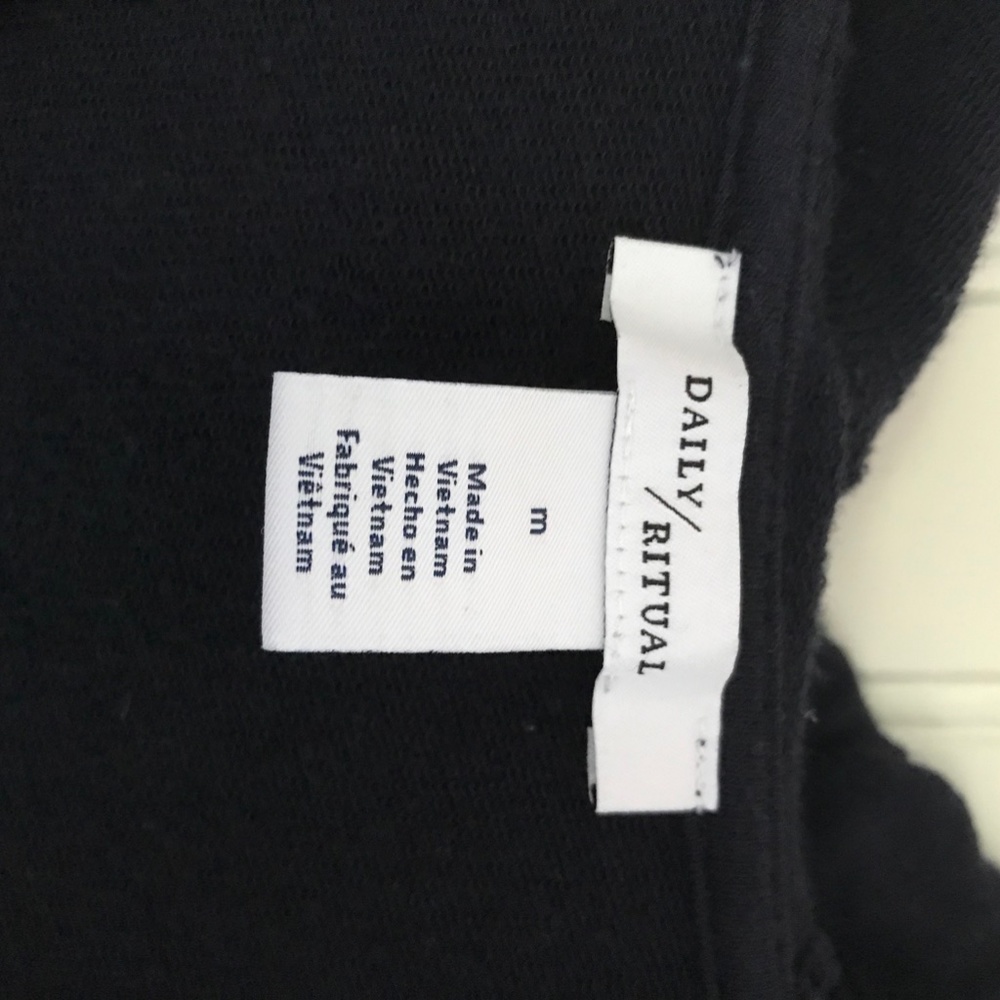 Daily Ritual hoodie M - Picture 2 of 4